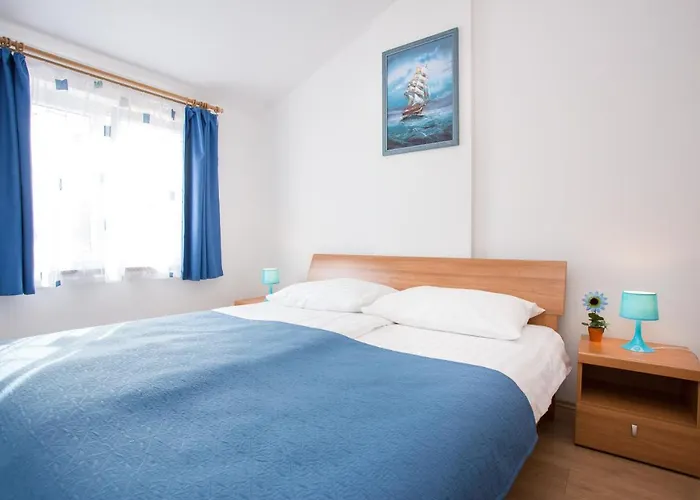 With Pool Ivana Krk Apartman Krk Town
