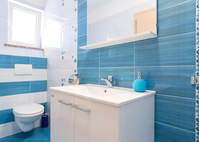 Apartman With Pool Ivana Krk