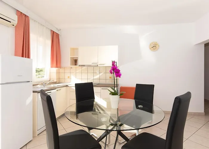 Apartman With Pool Ivana Krk Krk Town