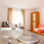 Apartman With Pool Ivana Krk *