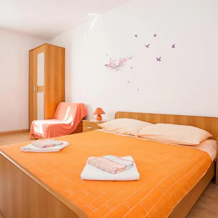 With Pool Ivana Krk Krk Town