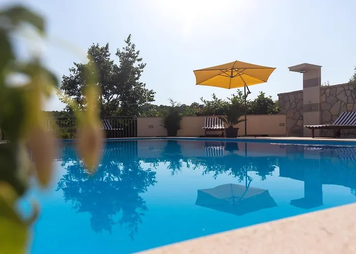 With Pool Ivana Krk Appartamento Krk Town