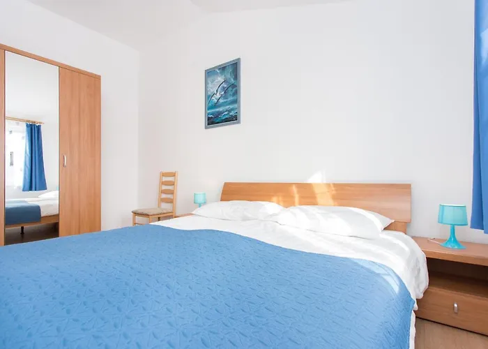 With Pool Ivana Krk Appartamento