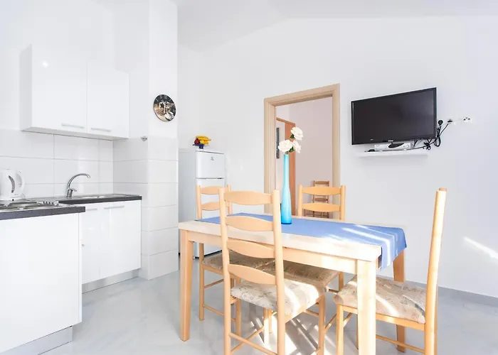 With Pool Ivana Krk Appartamento Krk Town